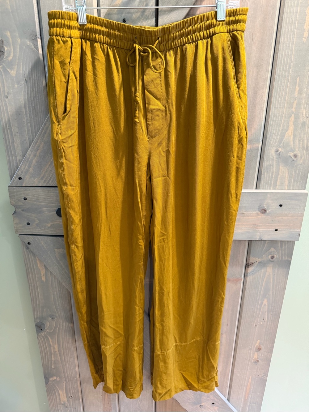 Zara Women’s Large Mustard Satin Wide Leg Pull On Pants Elastic Waist Pockets